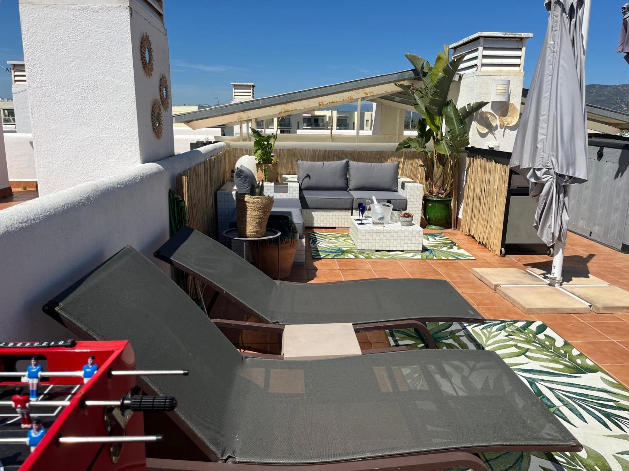 Appartement Avec Terrasse Sur Le Toit Vue Mer Росес Екстериор снимка